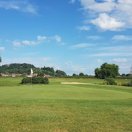 Locanda Ferro Uno, Golf Citta Di Asti Exteriör bild