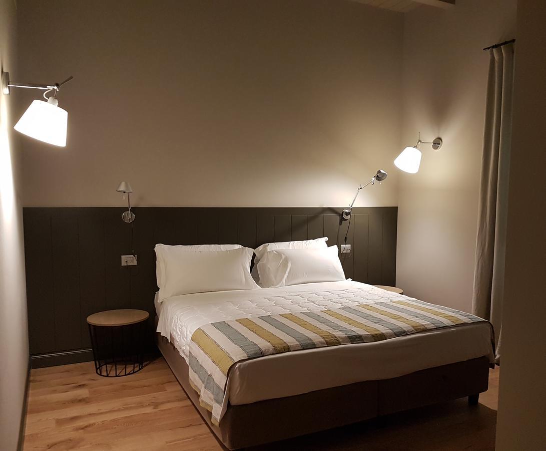 Locanda Ferro Uno, Golf Citta Di Asti Exteriör bild